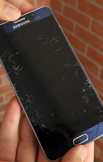 Samsung Galaxy Note 5 bị vỡ mặt kính
